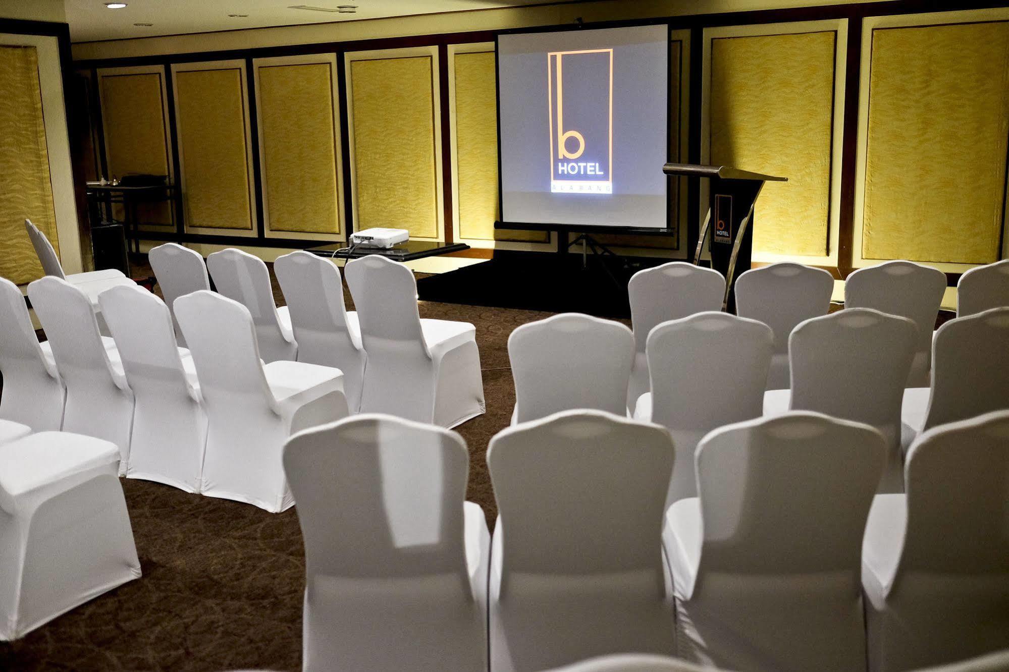 The B Hotel Alabang Muntinlupa City Экстерьер фото
